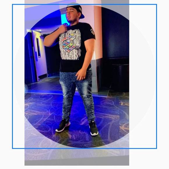 Meet your Posher, Yancarlos - Picture 1 of 1